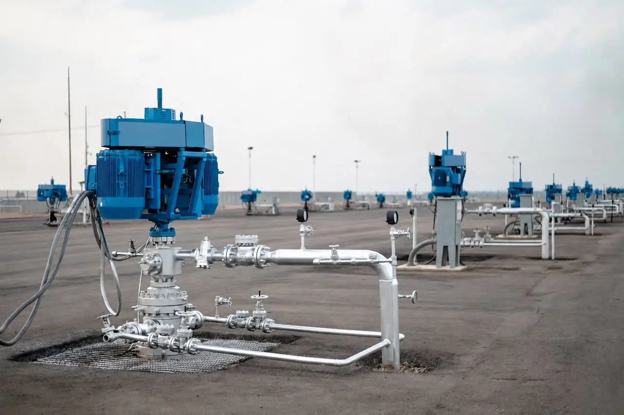 Equipos de superficie para operaciones de producción petrolera